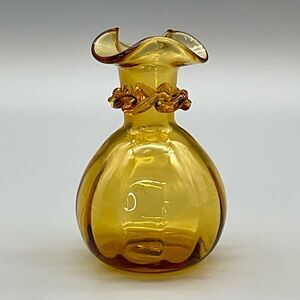 Pilgrim Art Glass Amber Bud Vase